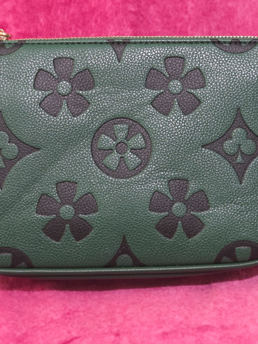 Green Floral Embossed Leather Women’s Clutch